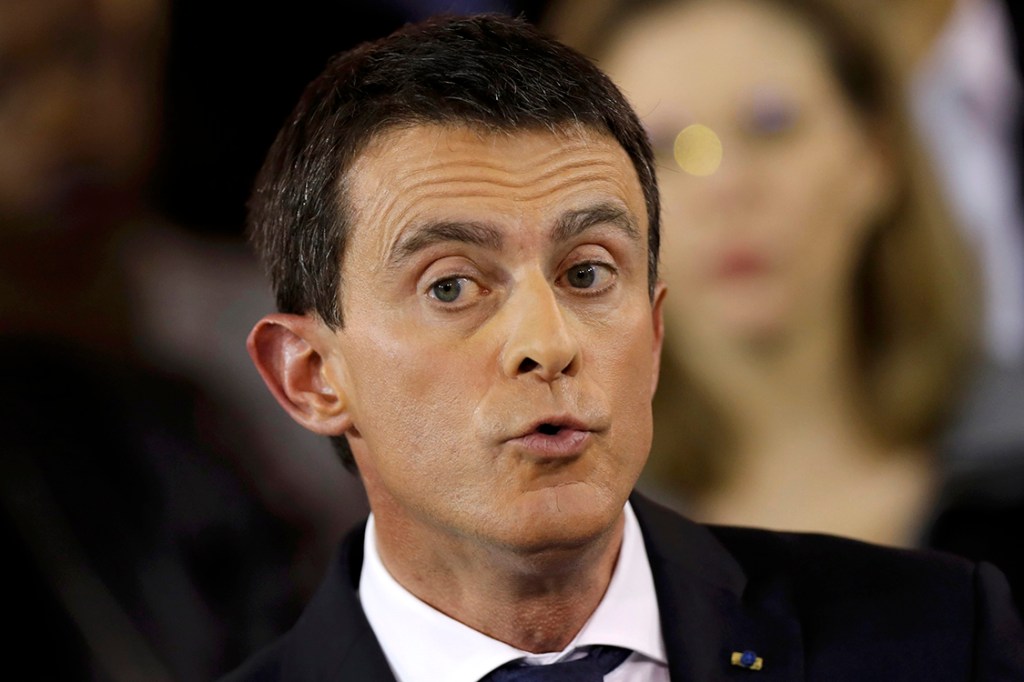Premiê francês Manuel Valls anuncia sua candidatura à presidência da França durante coletiva de imprensa em Evry, próximo a Paris