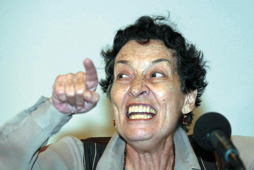 Maria da Conceição Tavares vence o primeiro turno e disputa o troféu com Cardozo, Branco e