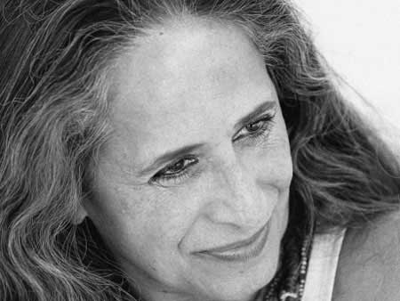 Maria Bethania -
