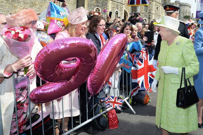Retrospectiva 2016: 90 anos da rainha Elizabeth II