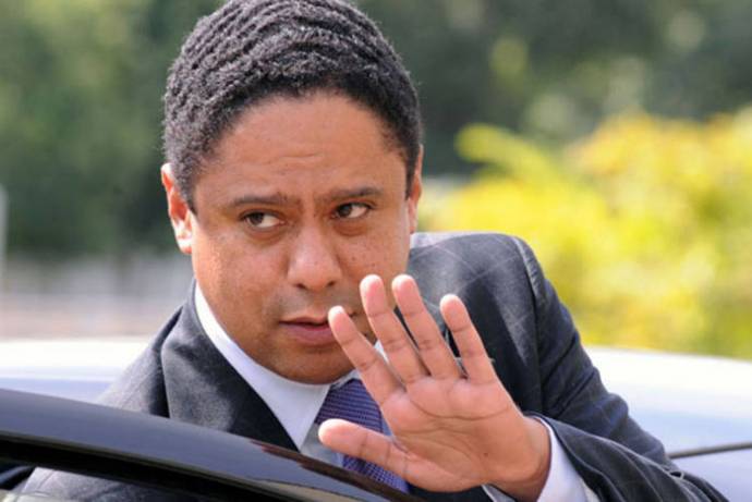 Orlando Silva: relatório entregue