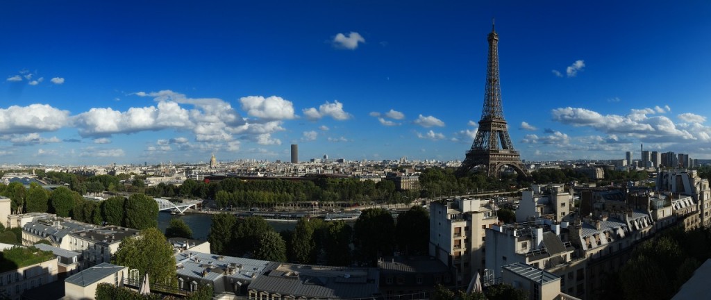 Vista geral de Paris com a Torre Eiffel