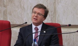 Paulo de Tarso é o relator dos dois recursos