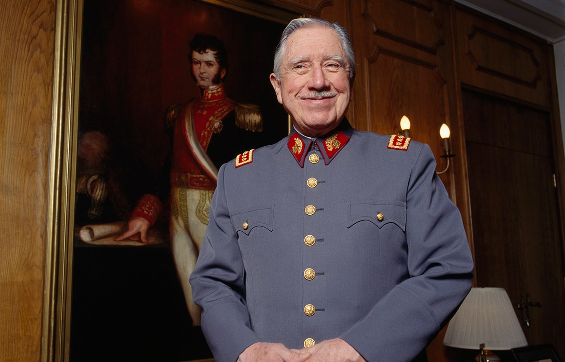 Ditador Chileno, General e Presidente da Junta Militar entre 1973 e 1981, Augusto Pinochet