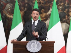 Os ventos mudaram: o primeiro-ministro Renzi pode sair queimado do referendo que parecia estar na mão