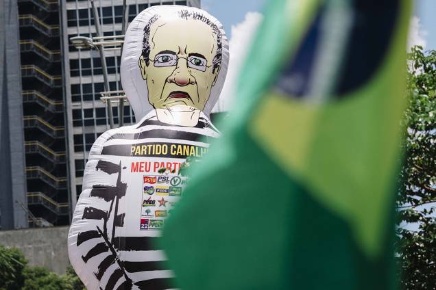 Protesto na Avenida Paulista contra a corrupção, em São Paulo