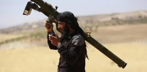 SA-16 MANPAD Nas batalhas por Kobani, o EI utilizou algumas unidades desse sistema de defesa antiaérea portátil 