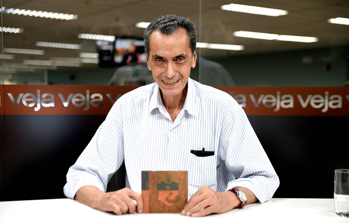 TVeja com Arthur Verocai