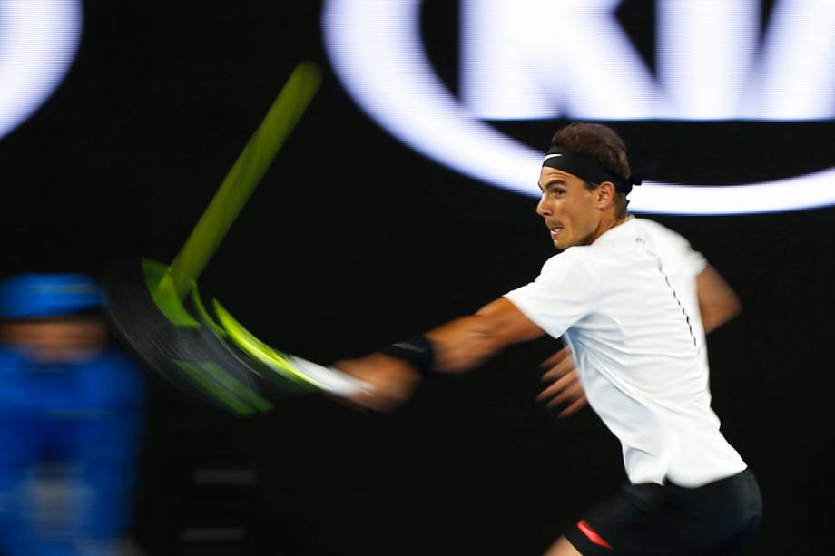 O espanhol Rafael Nadal durante partida contra o canadense Milos Raonic, em Melbourne