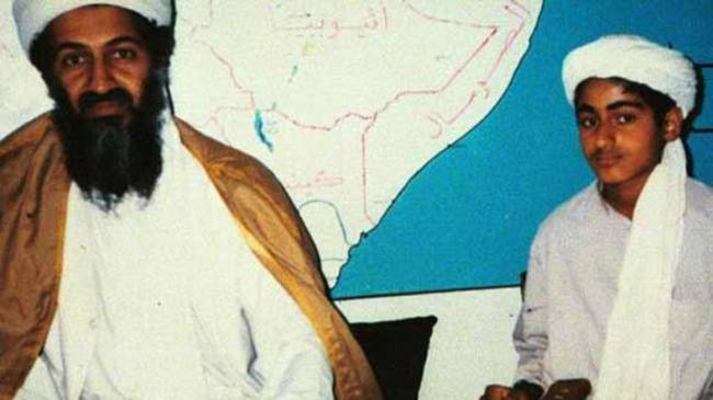 Osama e Hamza Bin Laden, em imagem da década de 90
