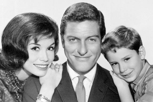 A atriz Mary Tyler Moore no sitcom 'The Dick Van Dyke Show'