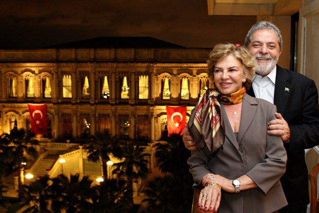 Lula e Marisa Letícia, em 2009, durante visita oficial à Turquia