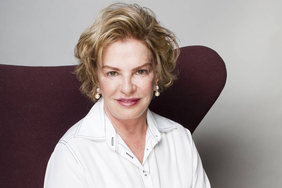 Marisa Letícia posa para ensaio fotográfico da Revista Claudia em 2010 Marisa Letícia posa para ensaio fotográfico da Revista Claudia em 2010