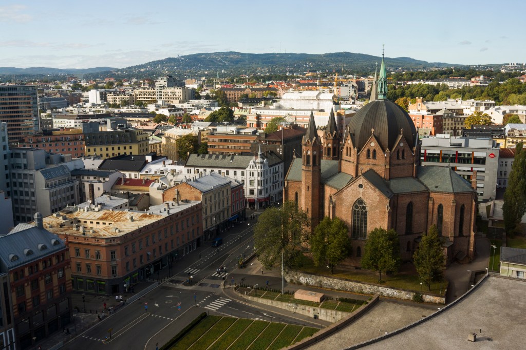 A cidade de Oslo, capital da Noruega