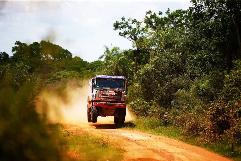 O piloto checo Ales Loprais, dirige caminhão durante o primeiro dia do Rali Dakar 2017 - 02/01/2017