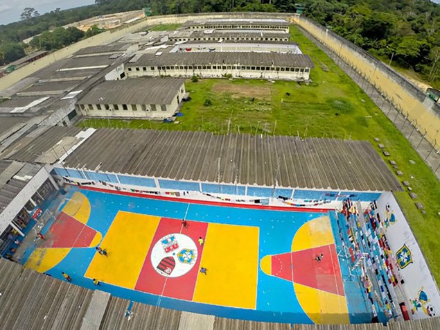 Foto aérea mostra o Complexo Penitenciário Anísio Jobim, em Manaus, no Amazonas
