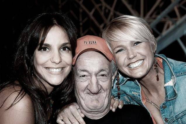 Russo com Ivete Sangalo e Xuxa na TV Record Russo com Ivete Sangalo e Xuxa na TV Record