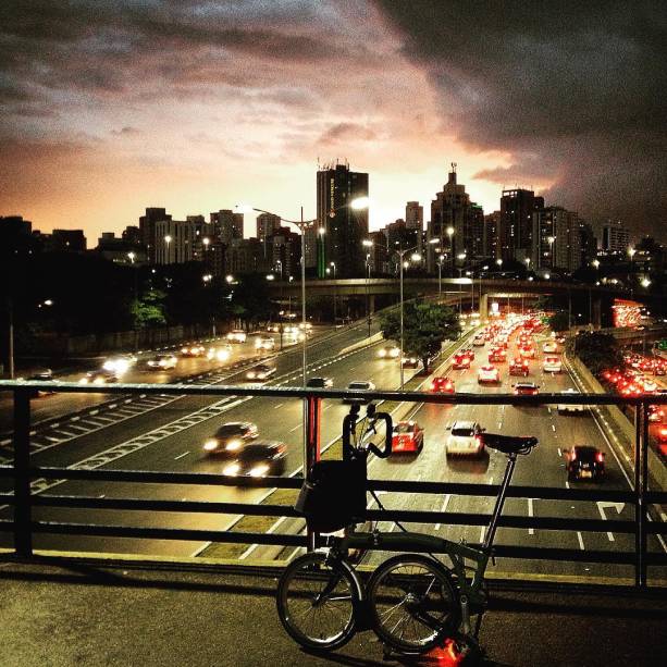 Avenida 23 de Maio