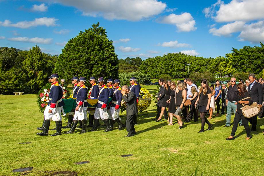 Funeral do ministro do STF Teori Zavascki, no Cemitério Jardim da Paz, em Porto Alegre