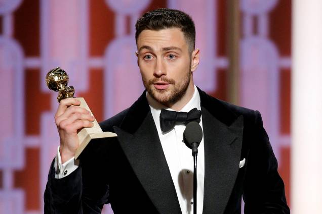 O ator Aaron Taylor-Johnson recebe o prêmio de melhor ator coadjuvante em filme O ator Aaron Taylor-Johnson recebe o prêmio de melhor ator coadjuvante em filme