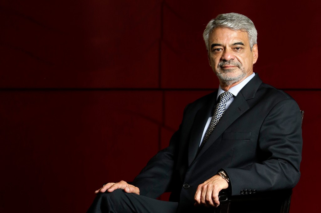 Senador do PT Humberto Costa