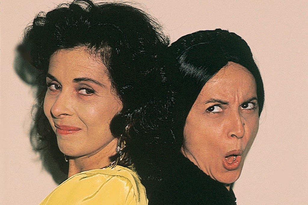 Betty Faria e Joana Fomm na novela "Tieta", da Rede Globo.