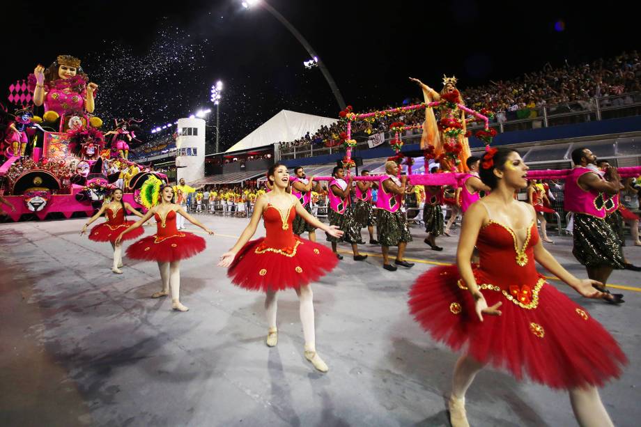 Desfile da escola de samba Tom Maior, no Sambódromo do Anhembi, em São Paulo (SP). A agremiação homenageia a cantora Elba Ramalho - 24/02/2017