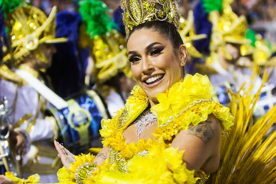 Rainha de bateria Dani Bolina durante durante o desfile da escola de samba Unidos de Vila Maria válida pelo Grupo especial, no Sambódromo do Anhembi em São Paulo (SP) - 25/02/2017