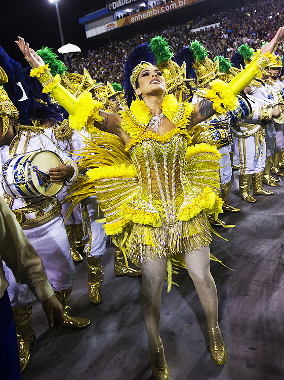 Rainha de bateria Dani Bolina durante durante o desfile da escola de samba Unidos de Vila Maria válida pelo Grupo especial, no Sambódromo do Anhembi em São Paulo (SP) - 25/02/2017