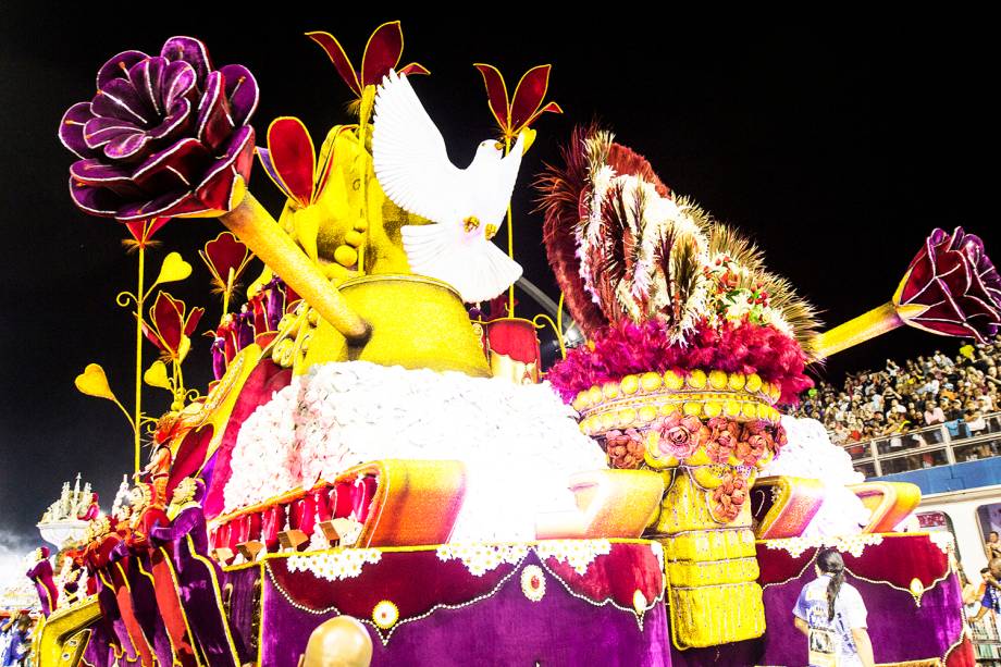 Desfile da escola de samba Império de Casa Verde, no Sambódromo do Anhembi, em São Paulo (SP) - 26/02/2017