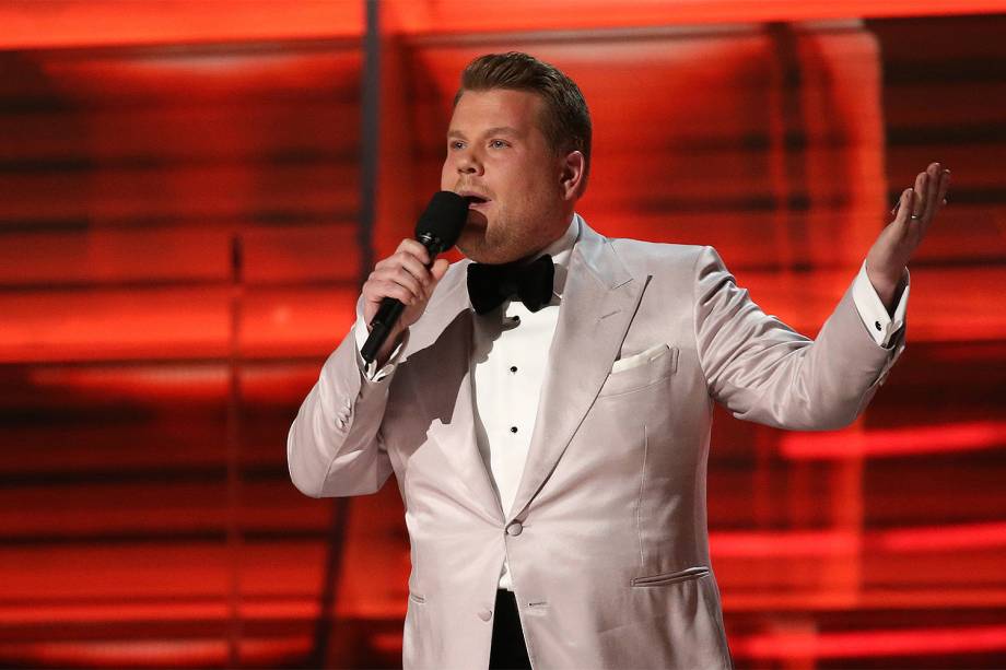 O apresentador James Corden durante a cerimônia da 59ª edição da maior premiação da música no Staples Center, em Los Angeles, nos Estados Unidos - 12/02/2017