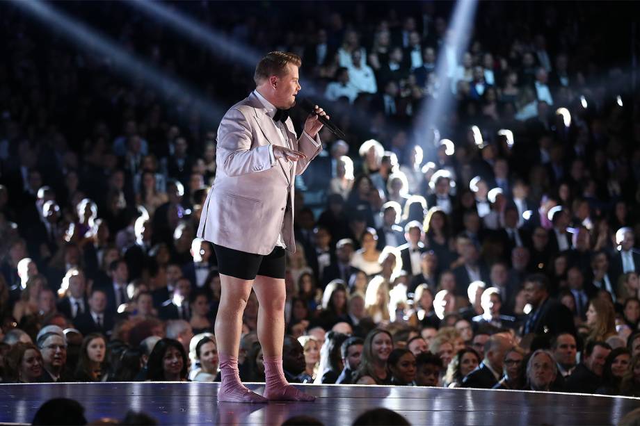 O apresentador James Corden durante a cerimônia da 59ª edição da maior premiação da música no Staples Center, em Los Angeles, nos Estados Unidos - 12/02/2017