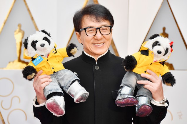 O ator Jackie Chan chega para a cerimônia do Oscar em Hollywood - 26/02/2017