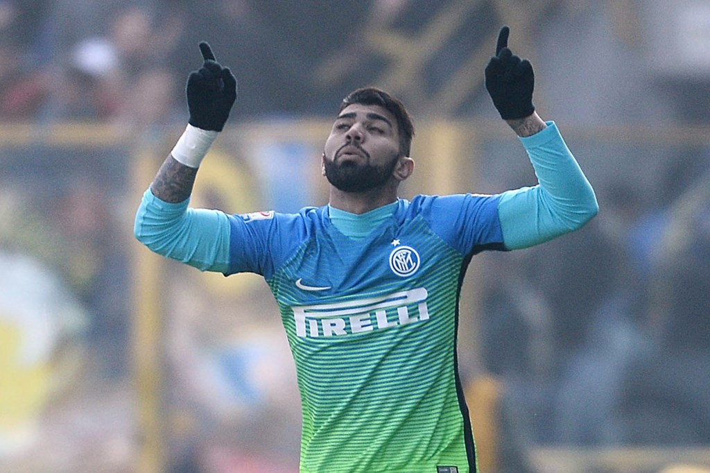 Gabriel marca o primeiro gol pela Inter de Milão