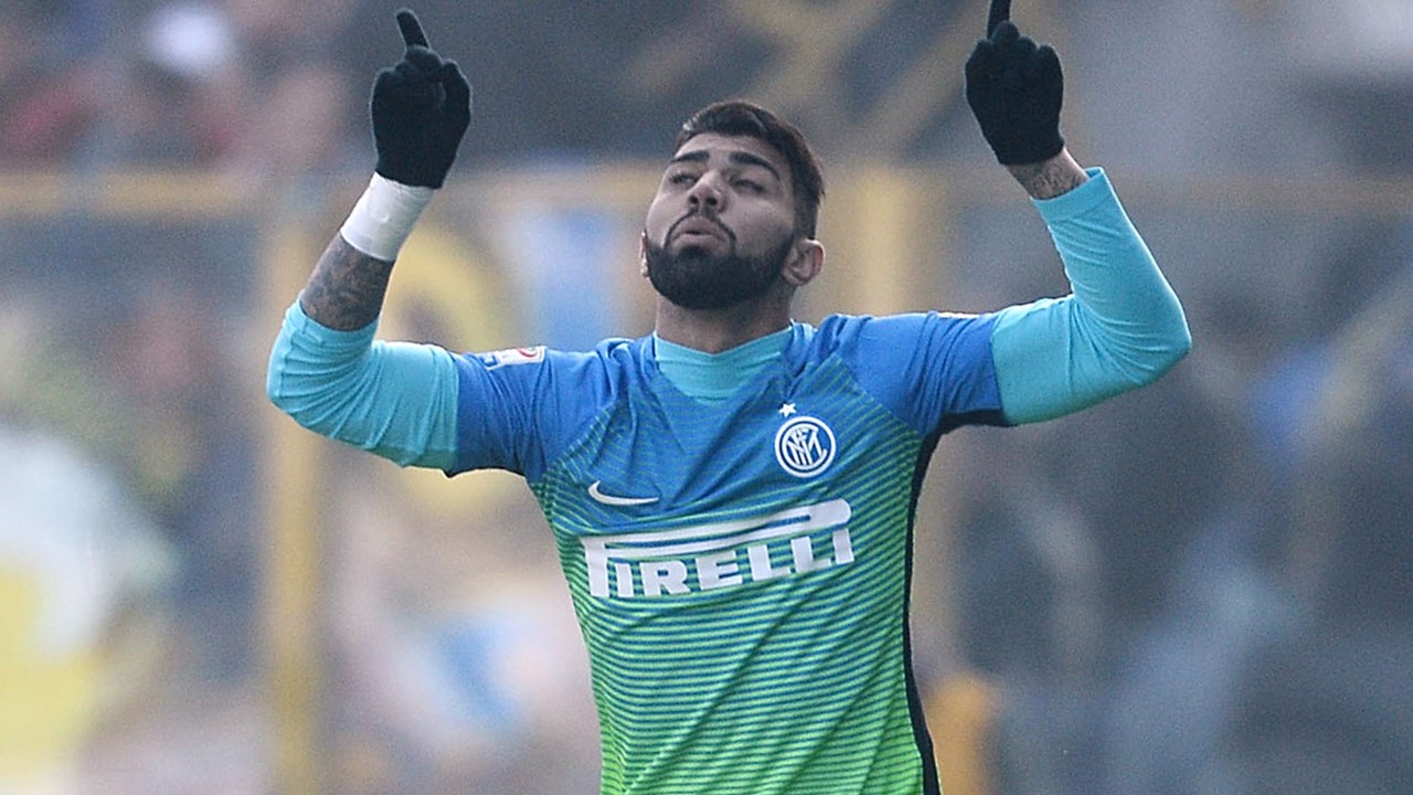 Gabriel marca o primeiro gol pela Inter de Milão