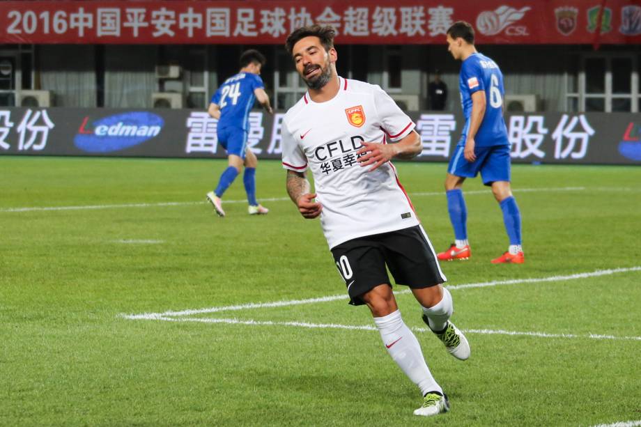 Ezequiel Lavezzi (Hebei Fortune)