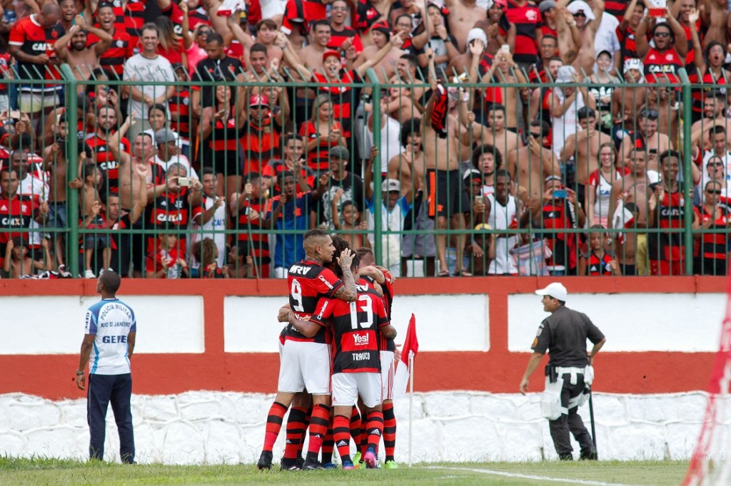 Mancuello comemora gol na partida entre Nova Iguaçu contra Flamengo, no estádio Moça Bonita, Rio de Janeiro, válida pelo Campeonato Carioca 2017