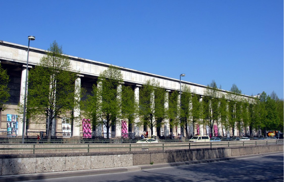 O museu Haus der Kunst, em Munique, criado por Hitler