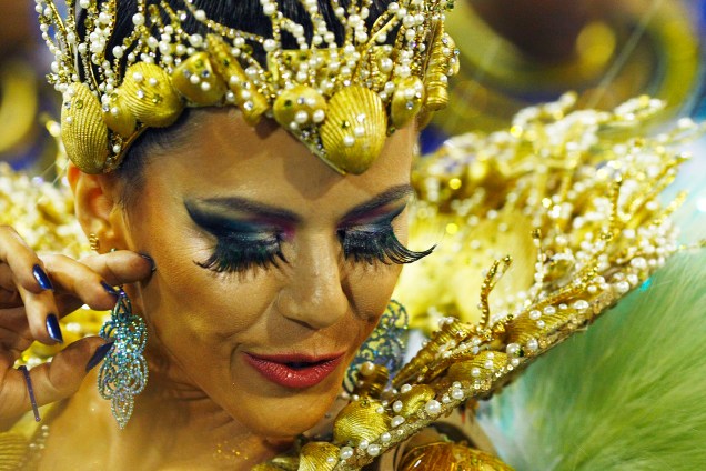 União da Ilha do Governador é a primeira escola a desfilar na segunda noite do Carnaval carioca  - 27/02/2017