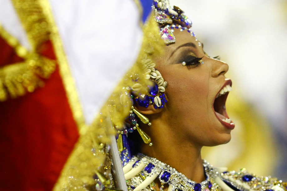 Desfile da escola de samba União da Ilha do Governador, no Sambódromo da Marquês de Sapucaí, no Rio de Janeiro (RJ) - 27/02/2017