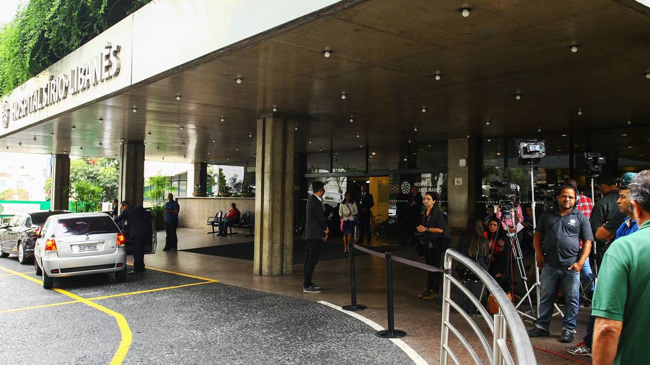 Movimentação em frente Sírio Libanês