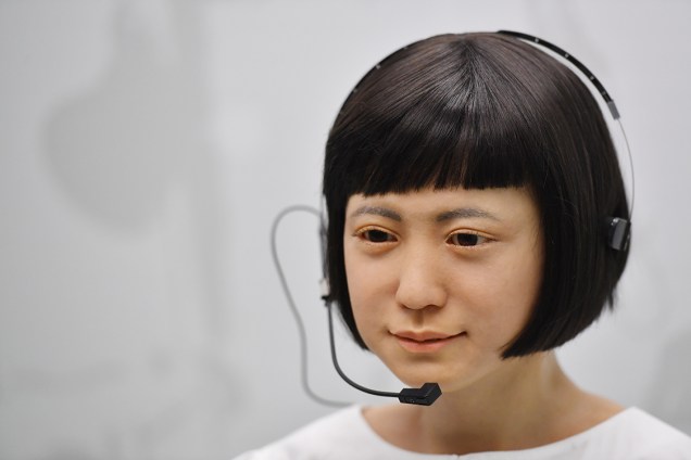 Robô produzido no Japão é uma das peças que integra exposição de tecnologia no Museu da Ciência, em Londres - 07/02/2017