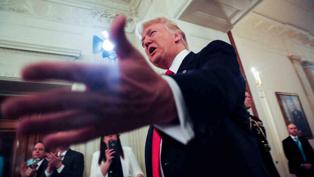 Imagens do dia - Donald Trump durante encontro na Casa Branca
