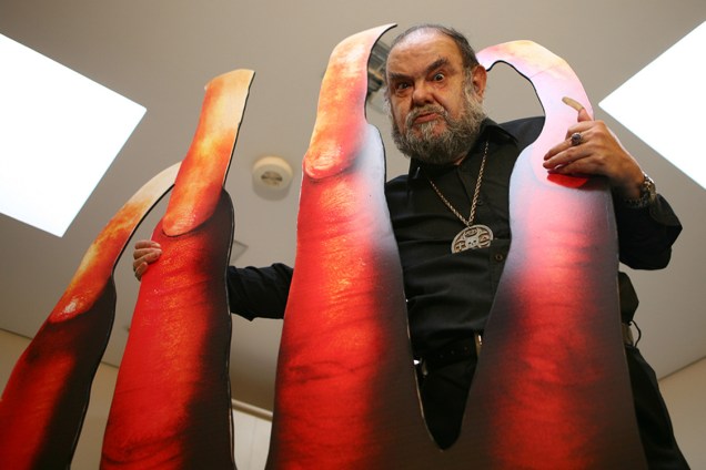 José Mojica Marins, o Zé do Caixão, durante a coletiva de imprensa do filme "Encarnação do Demônio", no Cine Sesc