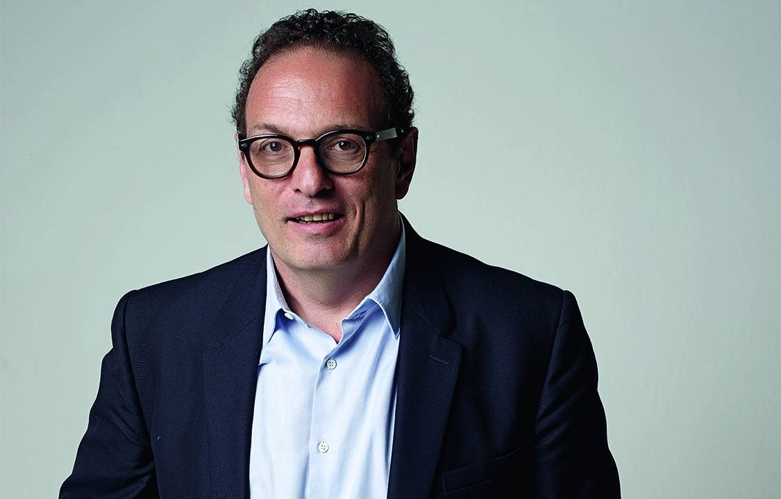 Luiz Schwarcz, escritor e editor da Companhia das Letras, no ensaio fotográfico para a capa da edição de 30 anos da revista Veja São Paulo
