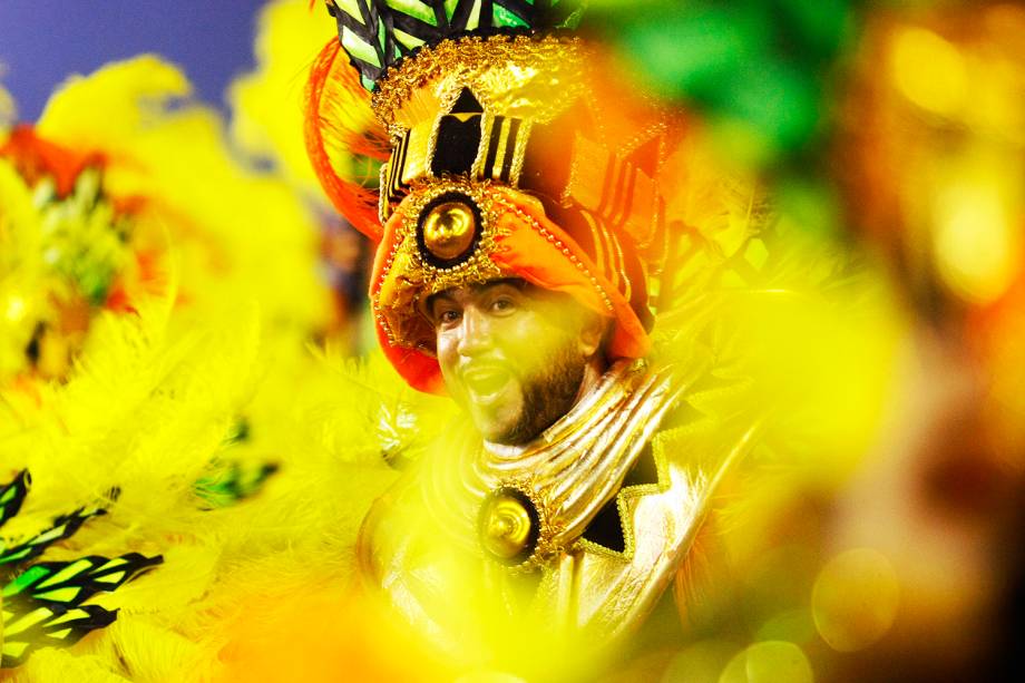 Desfile da escola de samba Unidos de Vila Isabel, no Sambódromo da Marquês de Sapucaí, no Rio de Janeiro (RJ) - 27/02/2017