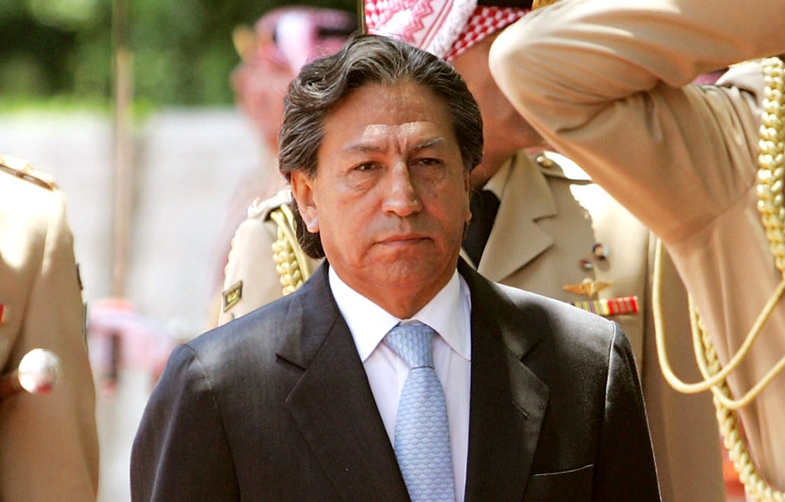 Então presidente peruano, Alejandro Toledo Manrique, durante cerimônia de boas vindas em sua visita pela Jordânia