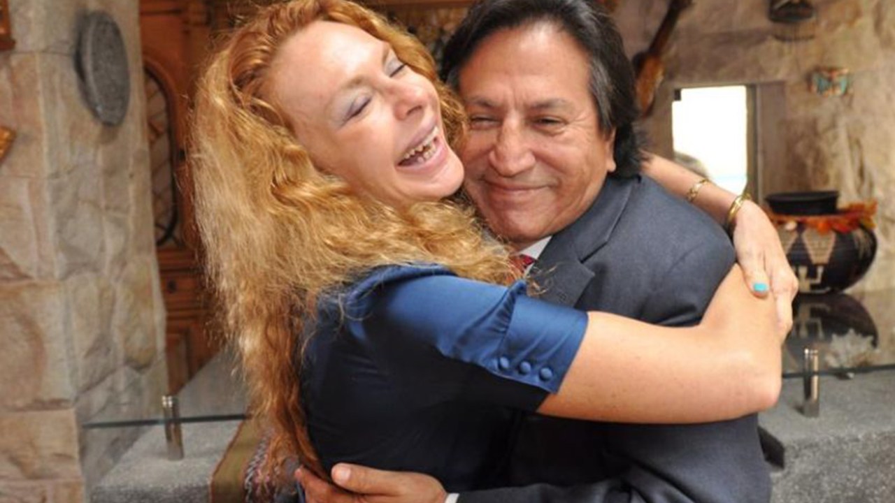 O ex-presidente do Peru Alejandro Toledo e sua esposa Eliane Karp