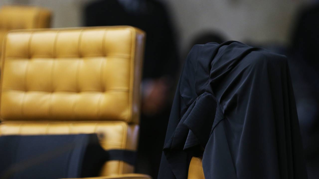 Primeira sessão plenária do STF