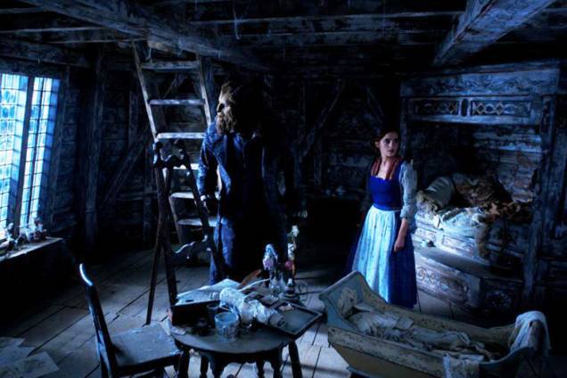 Emma Watson e Dan Stevens em cena do filme 'A Bela e a Fera' Emma Watson e Dan Stevens em cena do filme 'A Bela e a Fera'